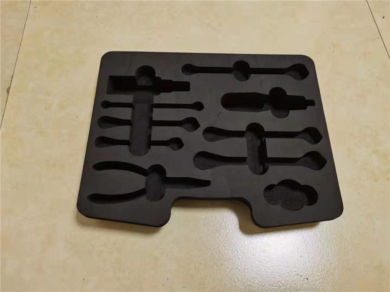 EVA泡棉泡沫內(nèi)襯怎么設(shè)計.jpg EVA泡棉泡沫內(nèi)襯怎么設(shè)計.jpg